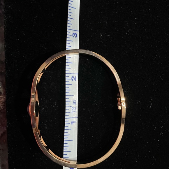 Stainless Steel Bracelets 👁 - Picture 6 of 8